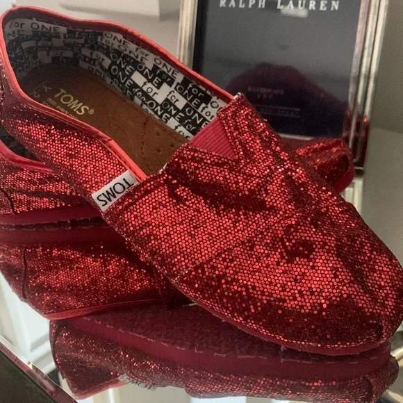 Toms Shoes Toms Glitter Slip Ons Wizard Of Oz Poshmark